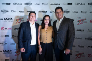 Victor Morales Laura Mendes Y Jonathan Parra Foto1